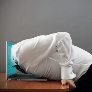 Nuove dipendenze comportamentali: le cyberdipendenze . - Immagine: ©-ArtFamily-Fotolia.com Nuove dipendenze comportamentali: le cyberdipendenze . - Immagine: ©-ArtFamily-Fotolia.com