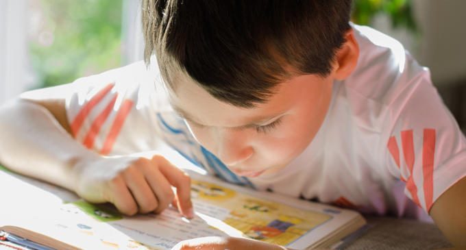 Dislessia: come adattare le risorse glottodidattiche per l’apprendimento della lingua straniera