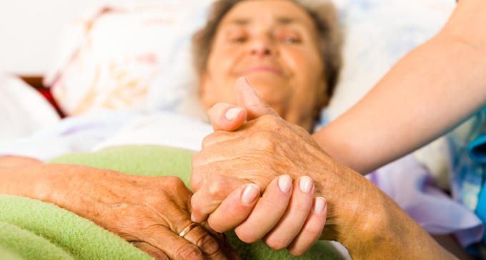Quali sono i bisogni delle persone che soffrono di demenza?