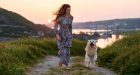 Passeggiare con il proprio cane rende felici?