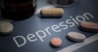 Combattere la depressione: stimolazione cerebrale o terapia farmacologica?