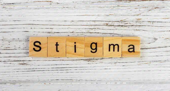 Disturbi mentali e stigma: quali sono le cause più accettate socialmente