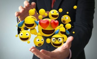 Persuadere attraverso il linguaggio: la forza del linguaggio emotivo Persuadere attraverso il linguaggio: la forza del linguaggio emotivo