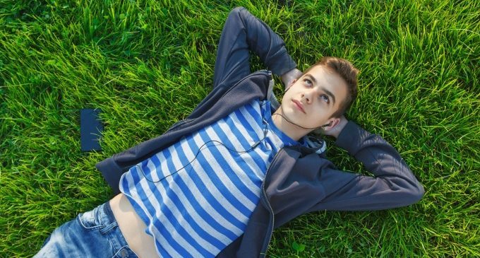 Adolescenti e ACT: il lavoro con il modello DNA-V.
