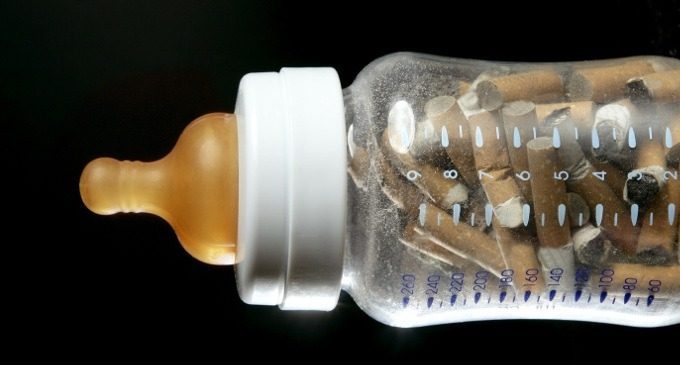 Fumo di sigaretta: danneggia i figli attraverso modificazioni epigenetiche