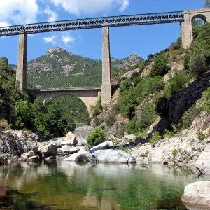 mountain bridge © Bato - Fotolia.com