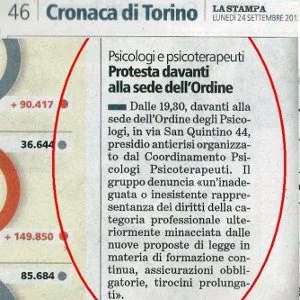 Il Flash Mob davanti all’Ordine degli Psicologi del Piemonte - Dettaglio Articolo La Stampa 24 settembre 2012