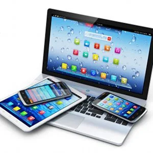 Lo smartphone- un'arma a doppio taglio per la produttivit&agrave;. - Immagine:&copy; Scanrail - Fotolia.com