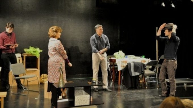 La Psicologia a Teatro: l’immigrazione e il gioco d’azzardo in scena