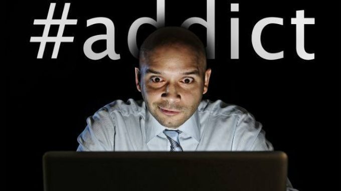 Noi e la dipendenza da Internet