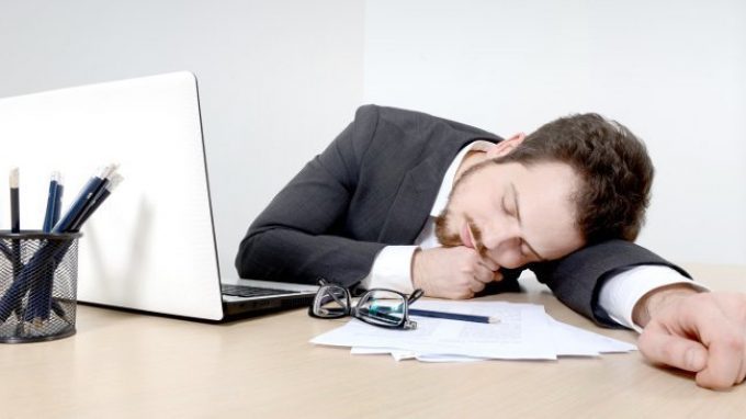 Workaholic: Dipendenti dal lavoro si nasce o si diventa?