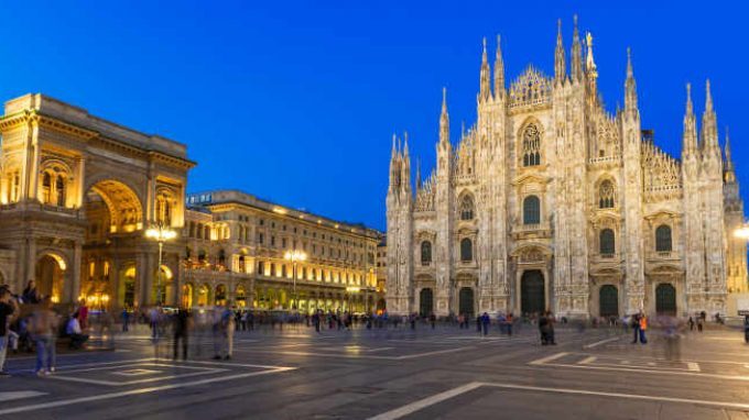 Milano tra tradizione e innovazione, tra libertà e violenze