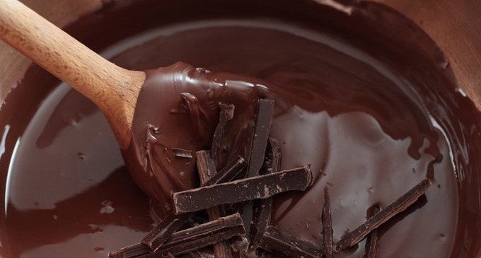 La torta al cioccolato: cibo per l’animo e la mente
