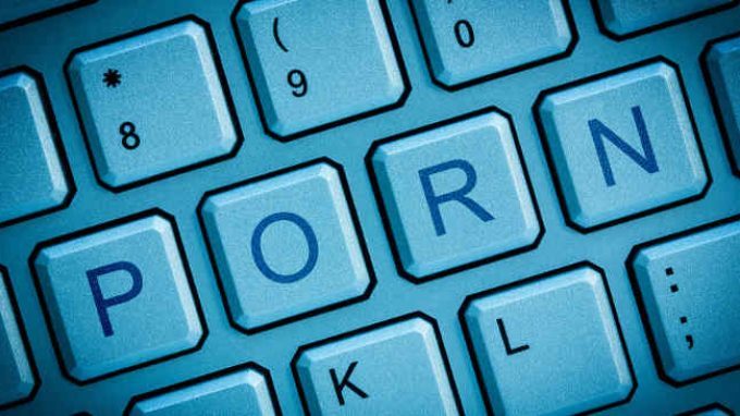 Giovani e pornografia: quali effetti sullo sviluppo psicoemotivo?