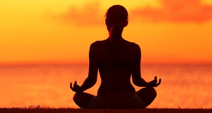 Accettazione e mindfulness: guardare le cose dal lato sbagliato del cannocchiale è sempre una buona soluzione?