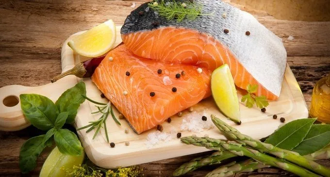Cibo per la mente: mangiare più pesce per ridurre il rischio di depressione - Immagine: 67341494