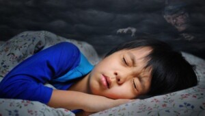 Disturbi del sonno: la paralisi del sonno tra superstizione e realtà - Immagine: 61224705