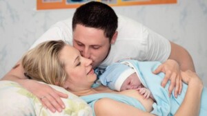Immagine: Fotolia_67735249_L'informazione preventiva ai genitori che aspettano un bimbo ha effetti benefici sulla nascita del bimbo
