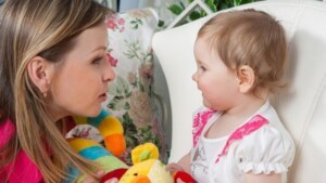 Il ruolo dell'ambiente e delle capacità di segmentazione del discorso nello sviluppo linguistico del bambino - Immagine: 80223530