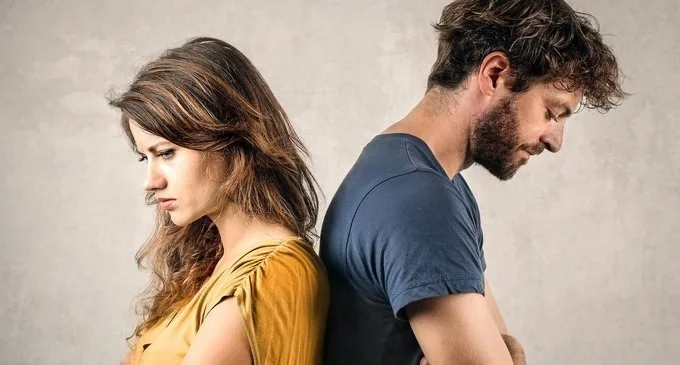 Infedelt&agrave; emotiva o sessuale: quale delle due fa soffrire di pi&ugrave;? Uomini e donne la pensano diversamente - Immagine: 89339561