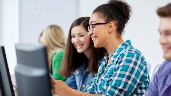 Prestazioni cognitive migliori? Basta lasciarsi contagiare da chi ci sta vicino!