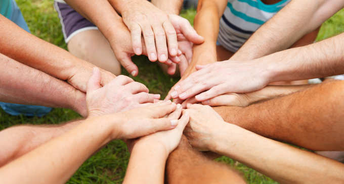 Costruire l'adolescenza in comunità terapeutiche