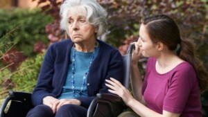 Le implicazioni degli stili di attaccamento nella relazione tra caregiver e pazienti affetti da demenza - Immagine: 91859470