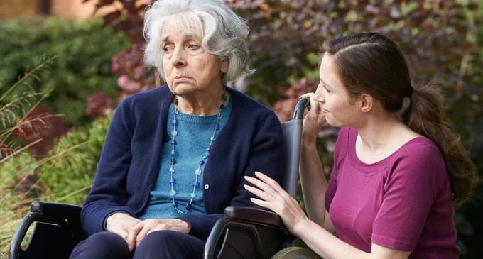 Le implicazioni degli stili di attaccamento nella relazione tra caregiver e pazienti affetti da demenza - Immagine: 91859470