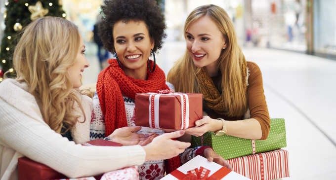 Riciclare regali a Natale si può! (e fa bene a tutti)