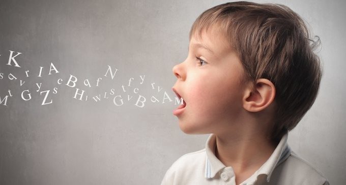 Il linguaggio universale secondo Noam Chomsky – Introduzione alla Psicologia