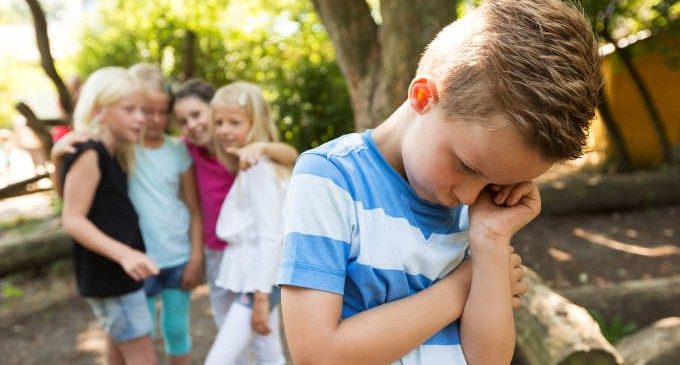 Il bullismo infantile: gli effetti negativi a lungo termine in età adulta