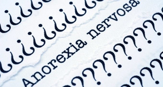 Trattamento dell’anoressia nervosa: conosciamo i meccanismi di cambiamento psicologico?