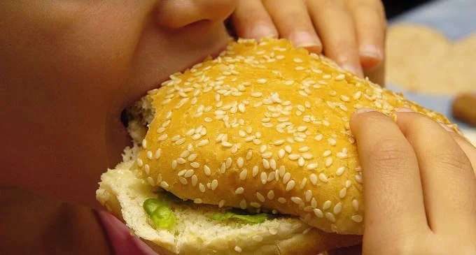 Prevenzione della obesità infantile: lo stile di vita e le emozioni