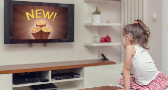 Ingannare i bambini con gli spot pubblicitari: quali strategie vengono utilizzate