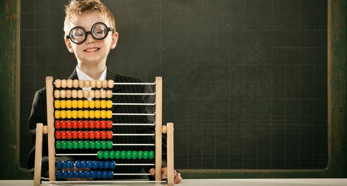 Insegnare ai bambini la matematica: l'utilizzo di un abaco immaginario