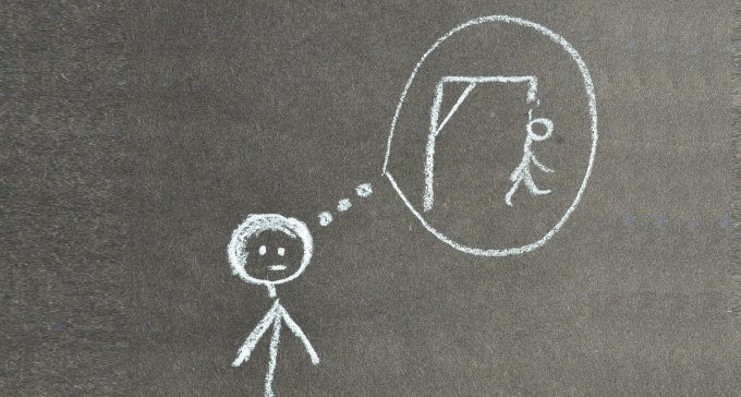 La ketamina per via endovenosa riduce i pensieri suicidi nei pazienti depressi