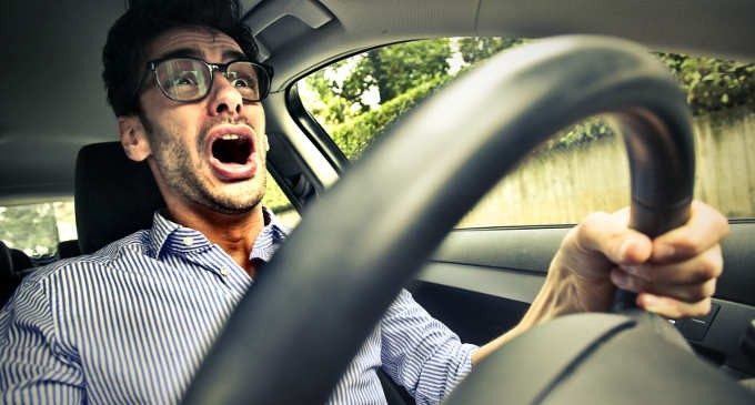 Amaxofobia: superare la paura di guidare