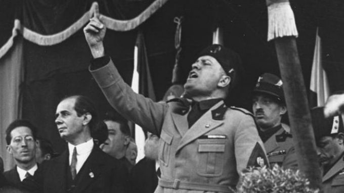 La personalità autoritaria: come l’uomo di destra è diventato un tipo psicologico
