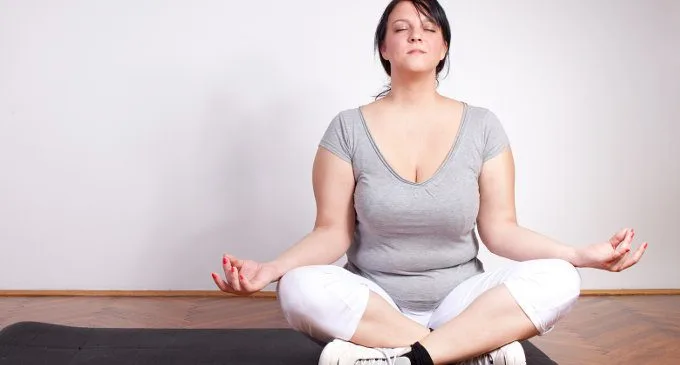 Binge eating disorder: integrazione del trattamento con lo yoga