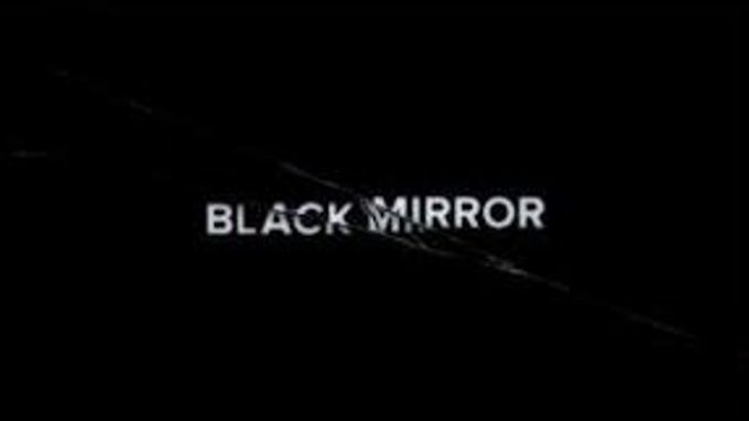 Black Mirror: riflessioni sui mutamenti psicologici e relazionali nel futuro della tecnologia