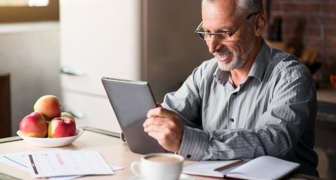 Realizzazione professionale e riserva cognitiva: un lavoro impegnativo protegge dalla demenza