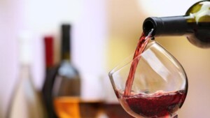 Drunkoressia: quando si assume più alcol e meno cibo