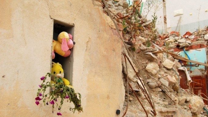 Gli effetti del terremoto dell’Aquila nel 2009: valutazione della sintomatologia internalizzante attraverso un confronto tra popolazioni