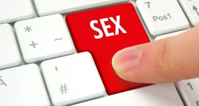 Il sesso a portata di un click dipendenza sessuale ed eccessivo uso di internet