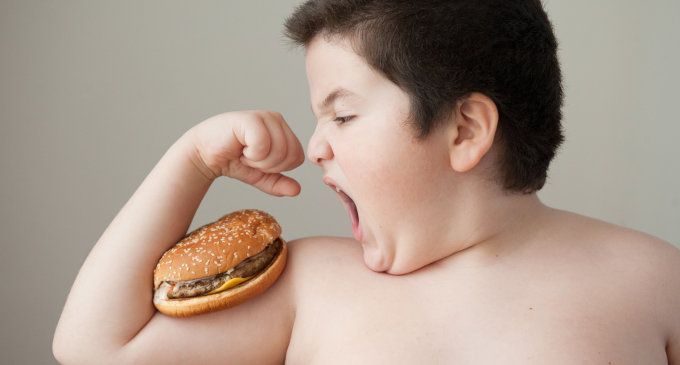 Come i genitori giudicano la forma fisica dei figli e le probabilità che divengano obesi
