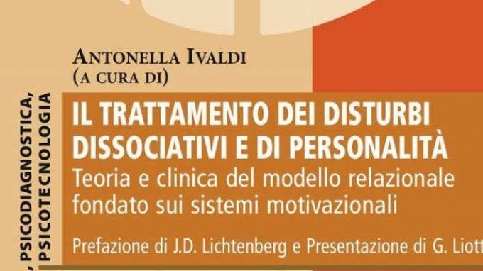 Il trattamento dei disturbi dissociativi e di personalità (2016) – Recensione del libro