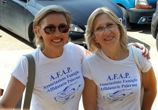 L affidamento familiare l esperienza dei soci dell associazione Afap onlus - Adriana De Trovato e Jenny Campanella