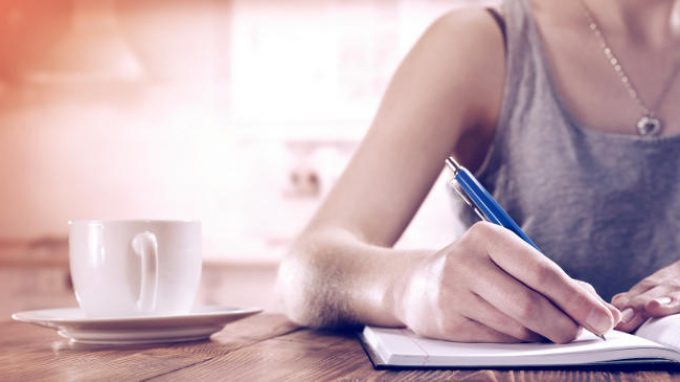 Caro diario ti scrivo… Il legame tra intelligenza emotiva e auto narrazione