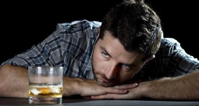 La Ricaduta nell’ alcolismo fattori predisponenti, craving e modelli di prevenzione