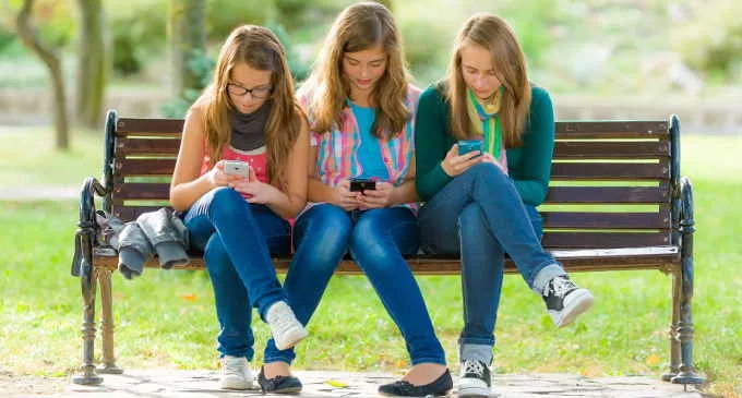 Tecnologia e adolescenti rischi e opportunità dell'uso della tecnologia
